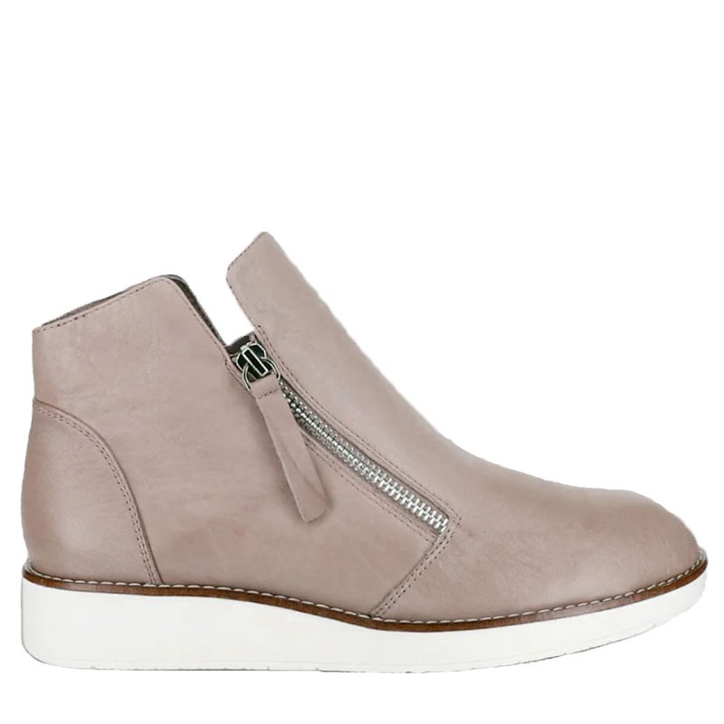 Le Sansa Ronnie Zip Boot