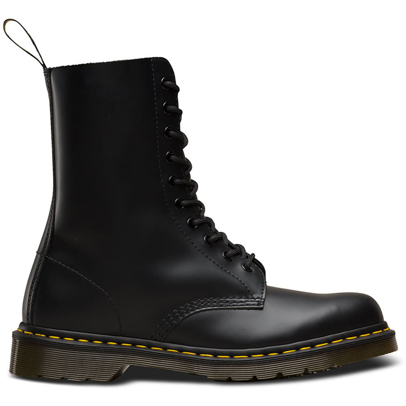 Dr. Martens 1490 10 Eye Boot