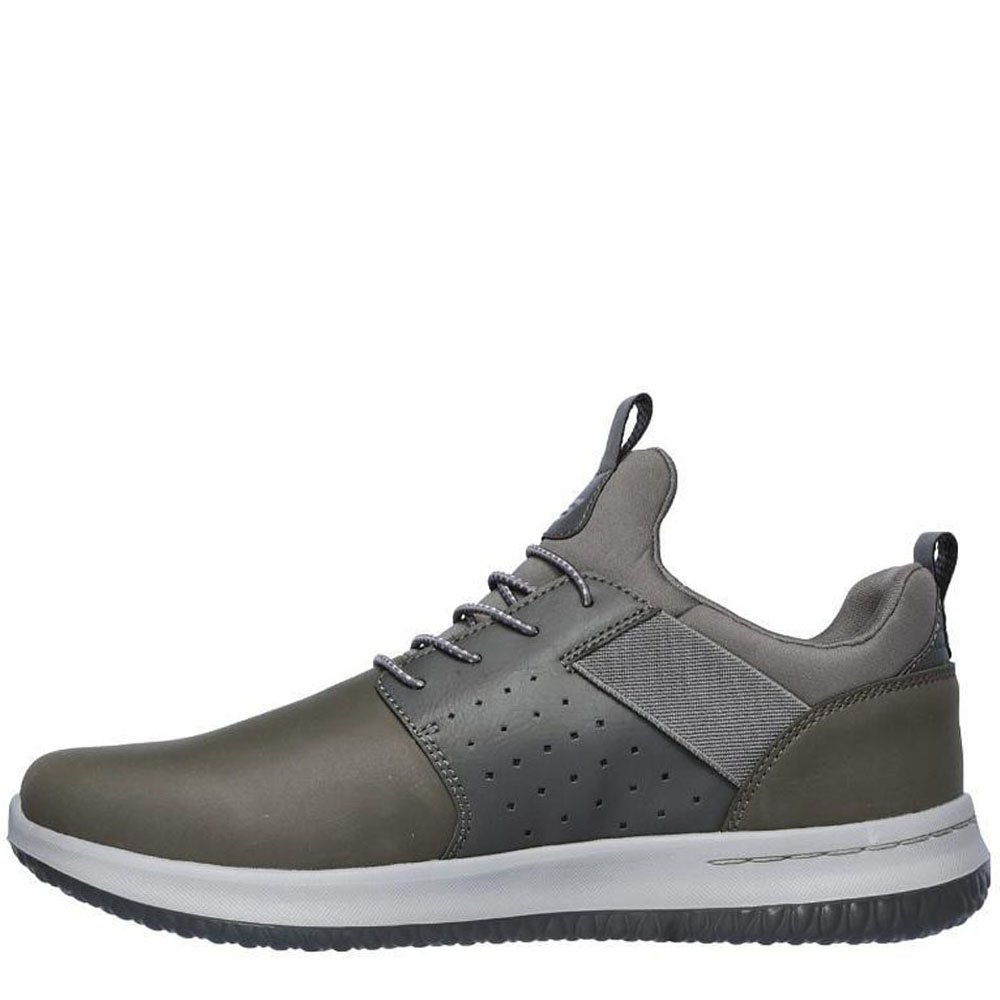 delson axton skechers