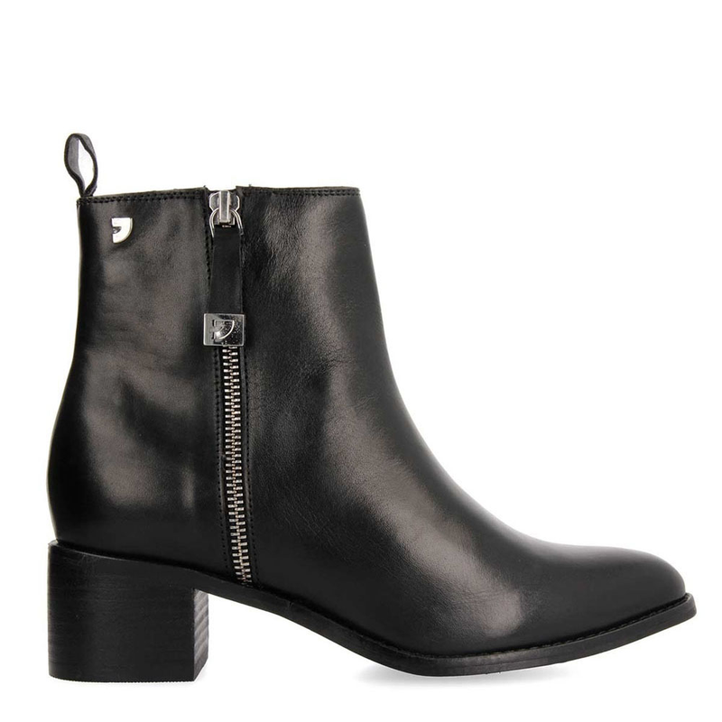 Gioseppo Nome Ankle Boot
