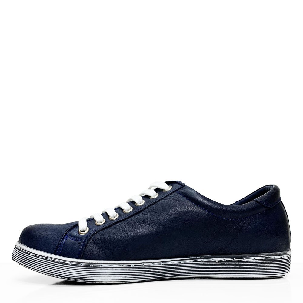 where are rilassare shoes made