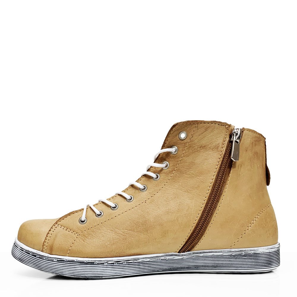 where are rilassare shoes made