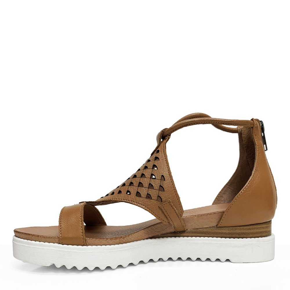 django and juliette tan sandals