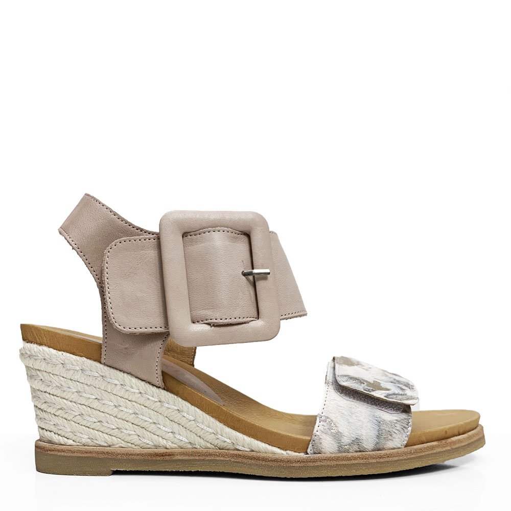 Effegie sandals deals
